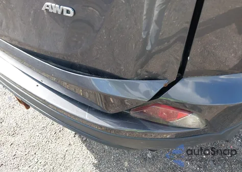 2017 Toyota Rav4 Le z USA, uszkodzony, nr VIN JTMBFREV0HJ144640